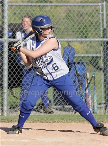 Thumbnail 2 in Allegheny-Clarion Valley @ Coudersport (PIAA D9 Quarterfinals) photogallery.