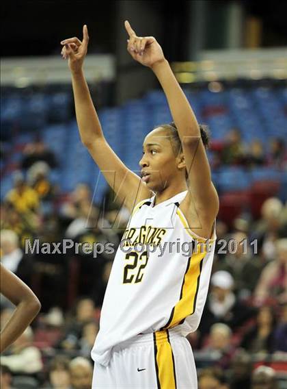 Thumbnail 3 in Bishop O'Dowd vs. Sacramento (CIF NorCal D3 Regional Final) photogallery.