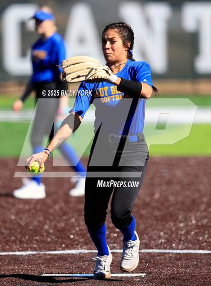 Thumbnail 3 in Grand Saline vs Community photogallery.