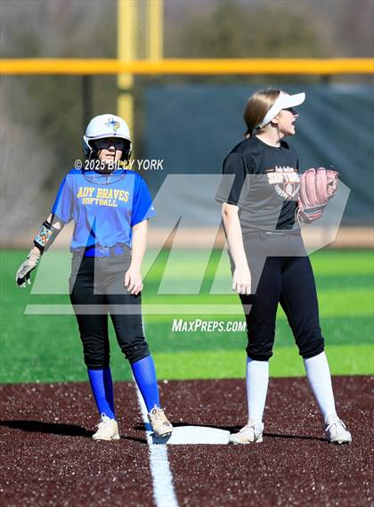 Thumbnail 3 in Grand Saline vs Community photogallery.