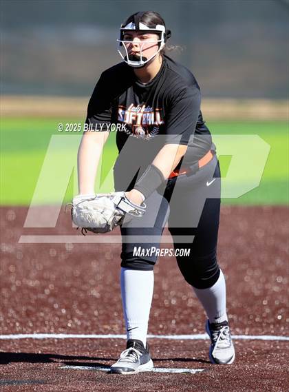 Thumbnail 3 in Grand Saline vs Community photogallery.