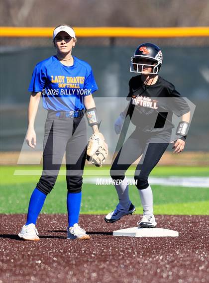 Thumbnail 2 in Grand Saline vs Community photogallery.