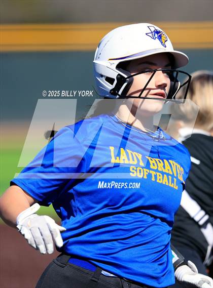 Thumbnail 3 in Grand Saline vs Community photogallery.