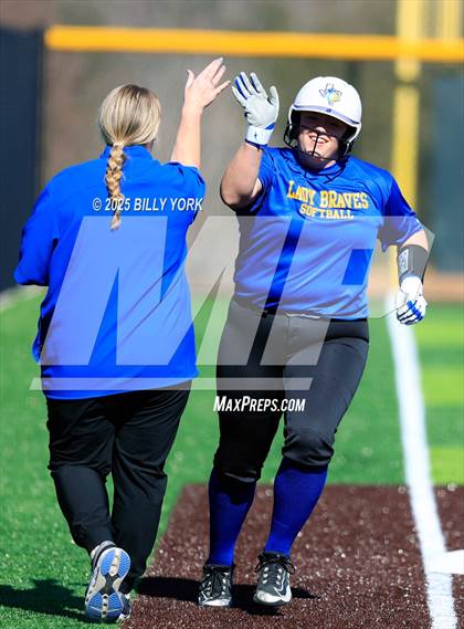 Thumbnail 2 in Grand Saline vs Community photogallery.