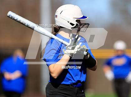 Thumbnail 1 in Grand Saline vs Community photogallery.