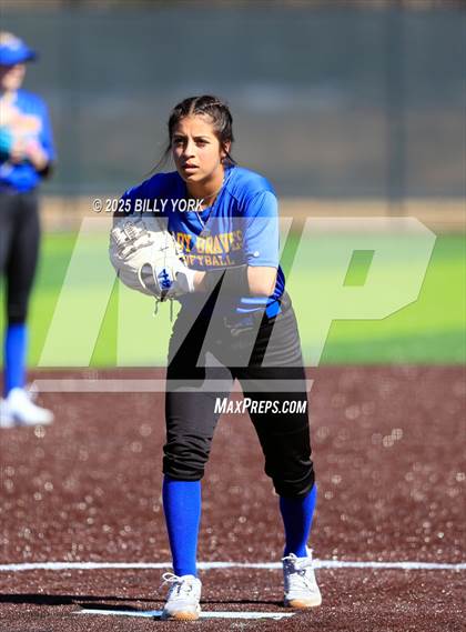 Thumbnail 3 in Grand Saline vs Community photogallery.