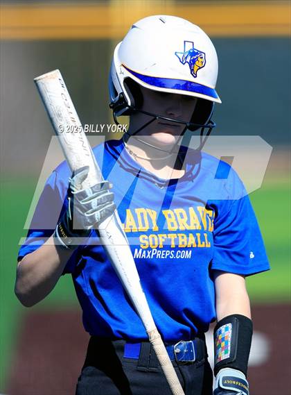 Thumbnail 1 in Grand Saline vs Community photogallery.