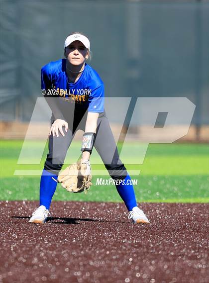 Thumbnail 1 in Grand Saline vs Community photogallery.