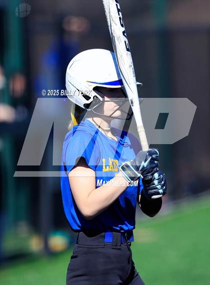 Thumbnail 1 in Grand Saline vs Community photogallery.