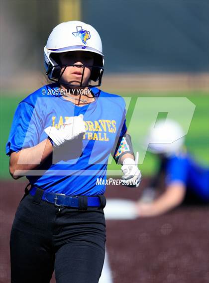 Thumbnail 2 in Grand Saline vs Community photogallery.