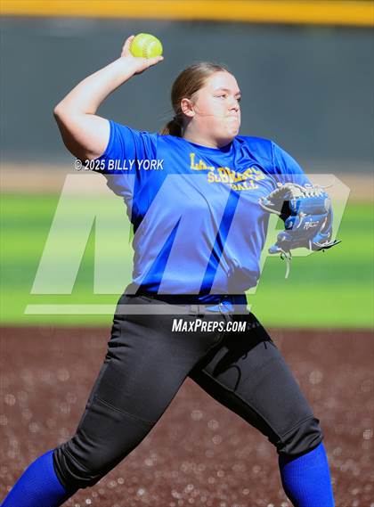 Thumbnail 2 in Grand Saline vs Community photogallery.