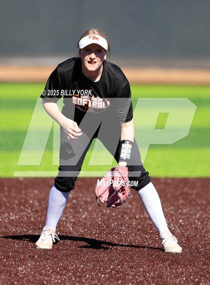 Thumbnail 3 in Grand Saline vs Community photogallery.