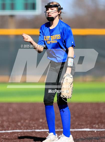 Thumbnail 3 in Grand Saline vs Community photogallery.