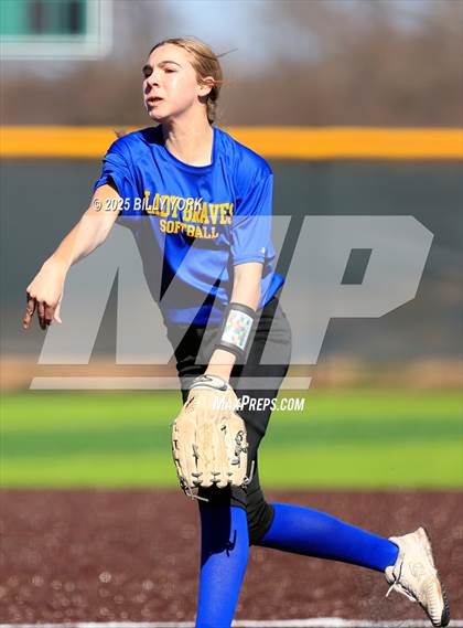 Thumbnail 1 in Grand Saline vs Community photogallery.