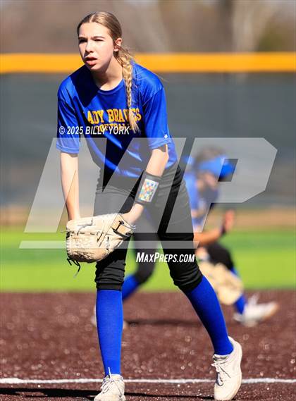 Thumbnail 3 in Grand Saline vs Community photogallery.