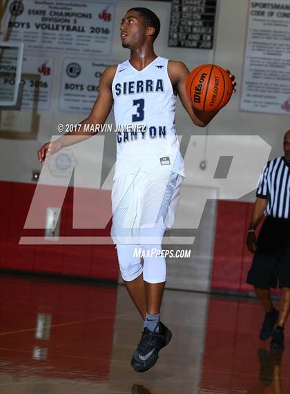 Thumbnail 2 in San Fernado Valley East vs West (Allstar Game ) photogallery.