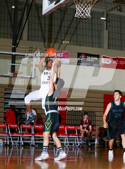 Thumbnail 1 in San Fernado Valley East vs West (Allstar Game ) photogallery.