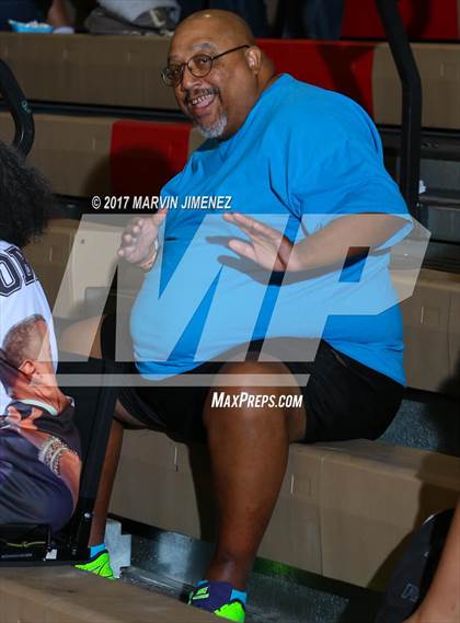 Thumbnail 1 in San Fernado Valley East vs West (Allstar Game ) photogallery.