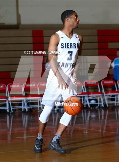 Thumbnail 2 in San Fernado Valley East vs West (Allstar Game ) photogallery.