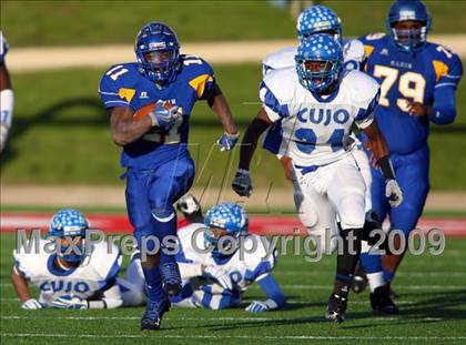 Thumbnail 3 in Tyler vs. Klein (Texas 5A Region 2 Playoffs) photogallery.