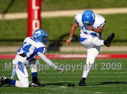 Thumbnail 3 in Tyler vs. Klein (Texas 5A Region 2 Playoffs) photogallery.