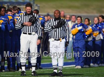 Thumbnail 3 in Tyler vs. Klein (Texas 5A Region 2 Playoffs) photogallery.