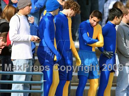 Thumbnail 2 in Tyler vs. Klein (Texas 5A Region 2 Playoffs) photogallery.