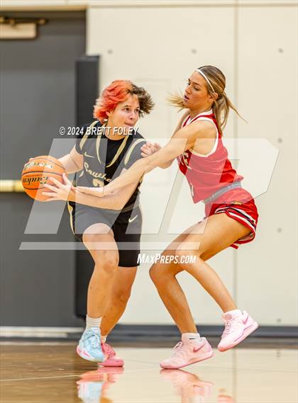 Thumbnail 3 in Crete vs Lincoln Southeast (Jamboree) photogallery.