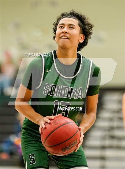 Thumbnail 2 in Sonoma Valley vs. Dixon (Steve Cauchi Ram Jam Tournament) photogallery.