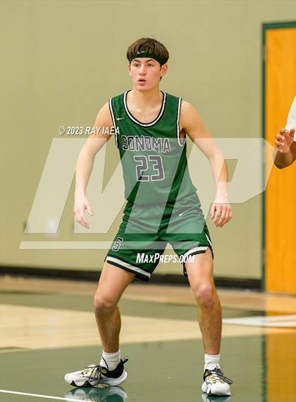 Thumbnail 3 in Sonoma Valley vs. Dixon (Steve Cauchi Ram Jam Tournament) photogallery.