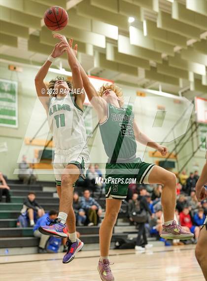 Thumbnail 2 in Sonoma Valley vs. Dixon (Steve Cauchi Ram Jam Tournament) photogallery.