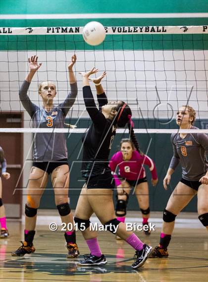 Thumbnail 3 in Pitman vs. Merced photogallery.
