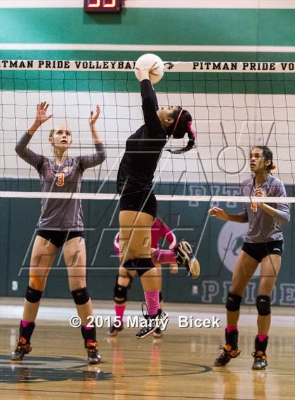 Thumbnail 3 in Pitman vs. Merced photogallery.