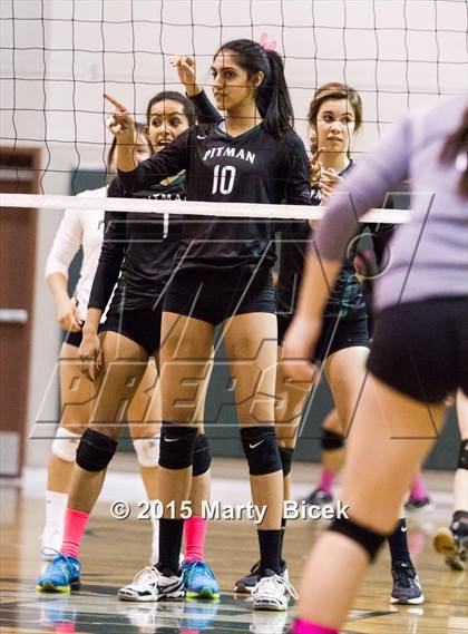 Thumbnail 1 in Pitman vs. Merced photogallery.