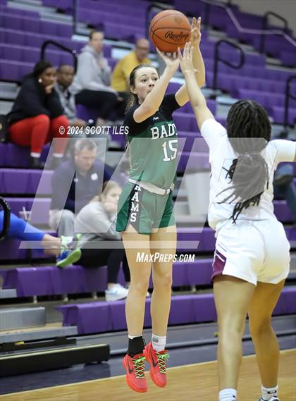 Thumbnail 1 in Kings Christian vs Badin (Classic in the City) photogallery.
