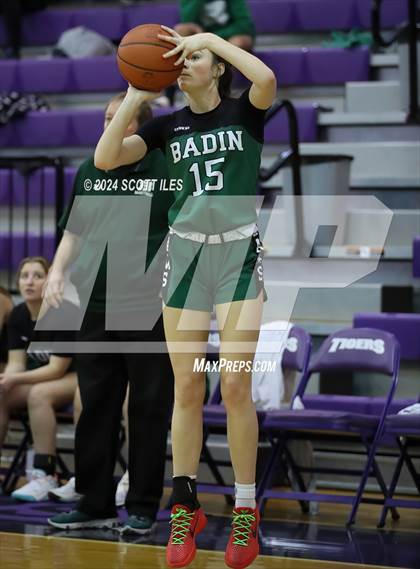 Thumbnail 3 in Kings Christian vs Badin (Classic in the City) photogallery.