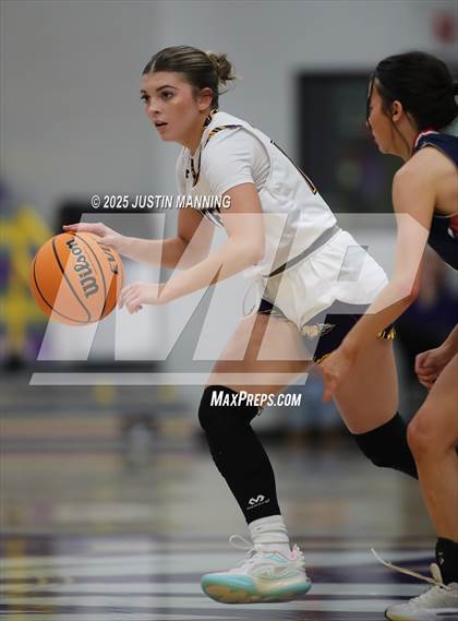 Thumbnail 2 in Poyen vs. Horatio (AAA 2A-4 Regional First Round) photogallery.