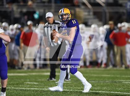 Thumbnail 1 in Godley vs. Graham (UIL 4A Division 2 Bi-District Playoff) photogallery.