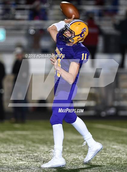 Thumbnail 3 in Godley vs. Graham (UIL 4A Division 2 Bi-District Playoff) photogallery.