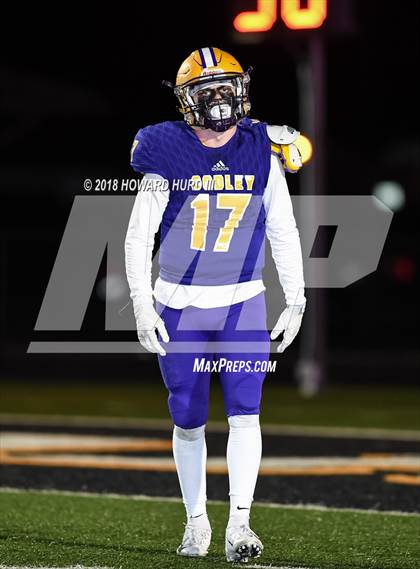 Thumbnail 3 in Godley vs. Graham (UIL 4A Division 2 Bi-District Playoff) photogallery.