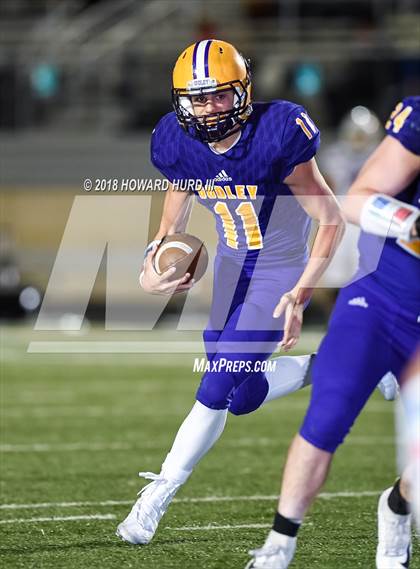 Thumbnail 1 in Godley vs. Graham (UIL 4A Division 2 Bi-District Playoff) photogallery.