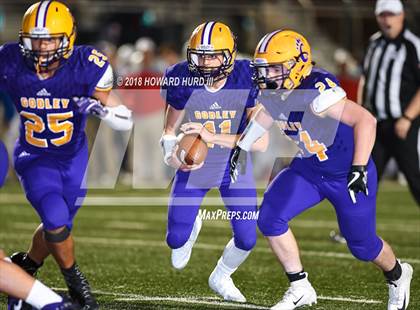 Thumbnail 1 in Godley vs. Graham (UIL 4A Division 2 Bi-District Playoff) photogallery.