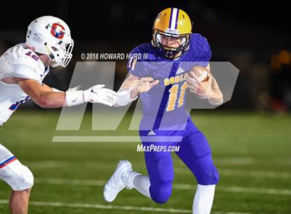 Thumbnail 3 in Godley vs. Graham (UIL 4A Division 2 Bi-District Playoff) photogallery.