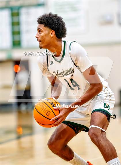 Thumbnail 2 in Monterey Trail vs. Lincoln (CIF SJS D1 Semifinal) photogallery.