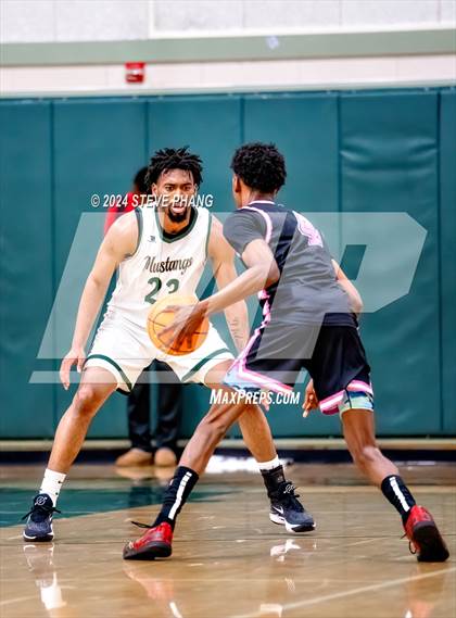 Thumbnail 2 in Monterey Trail vs. Lincoln (CIF SJS D1 Semifinal) photogallery.