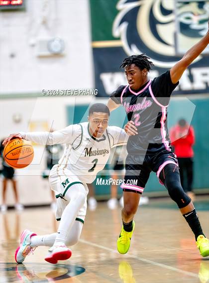 Thumbnail 1 in Monterey Trail vs. Lincoln (CIF SJS D1 Semifinal) photogallery.