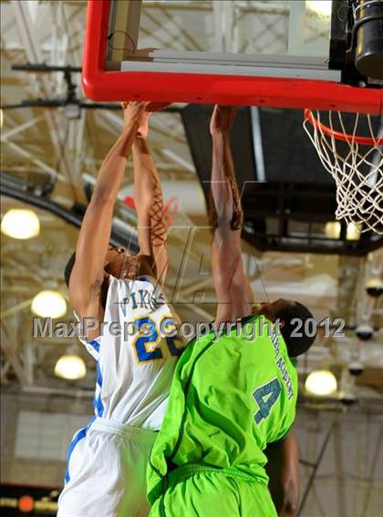 Thumbnail 2 in St. Bernard vs. Ribet Academy (CIF SS D5AA Final) photogallery.