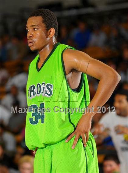 Thumbnail 1 in St. Bernard vs. Ribet Academy (CIF SS D5AA Final) photogallery.
