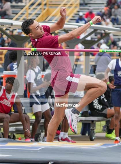 Thumbnail 3 in NCHSAA 1A State Track & Field Championship photogallery.