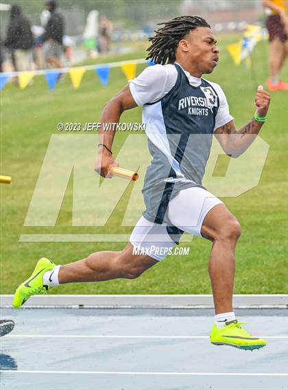 Thumbnail 1 in NCHSAA 1A State Track & Field Championship photogallery.